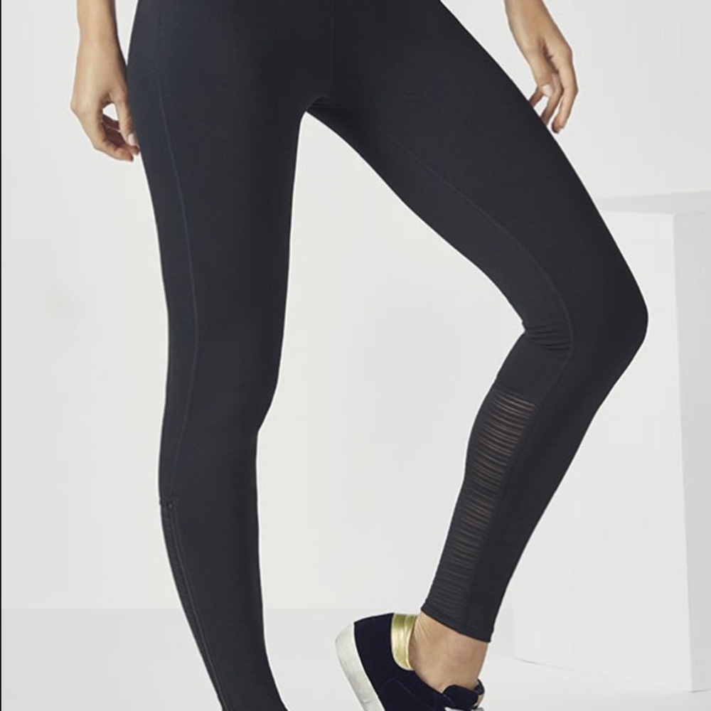 Fabletics Salar Statement PowerHold Legging